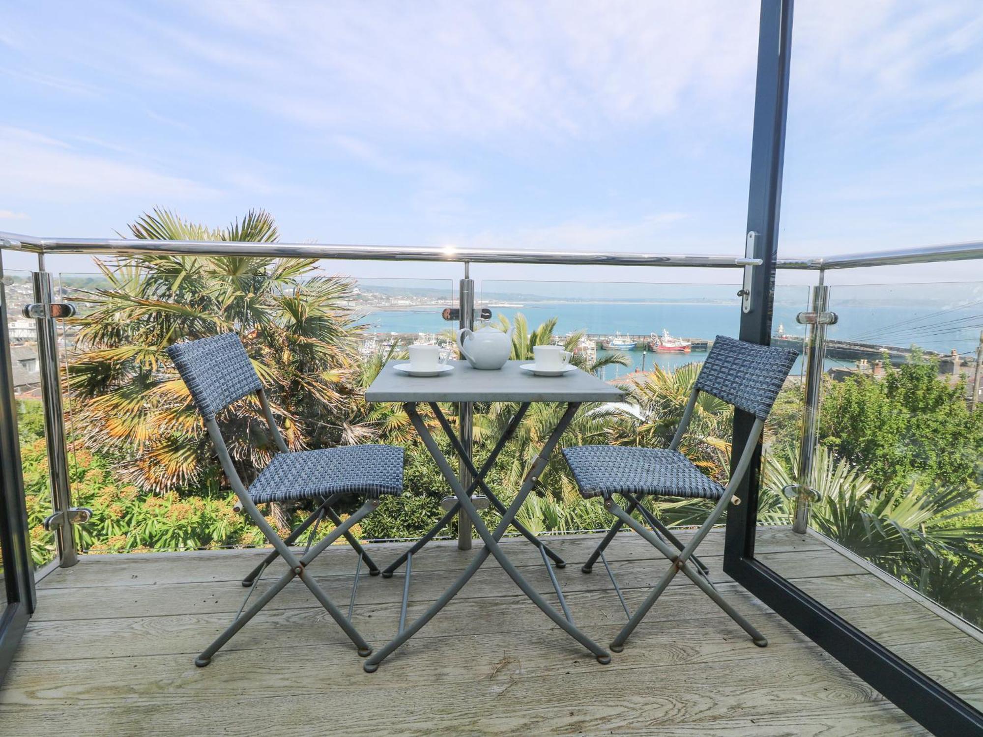 Rose Holiday home Newlyn